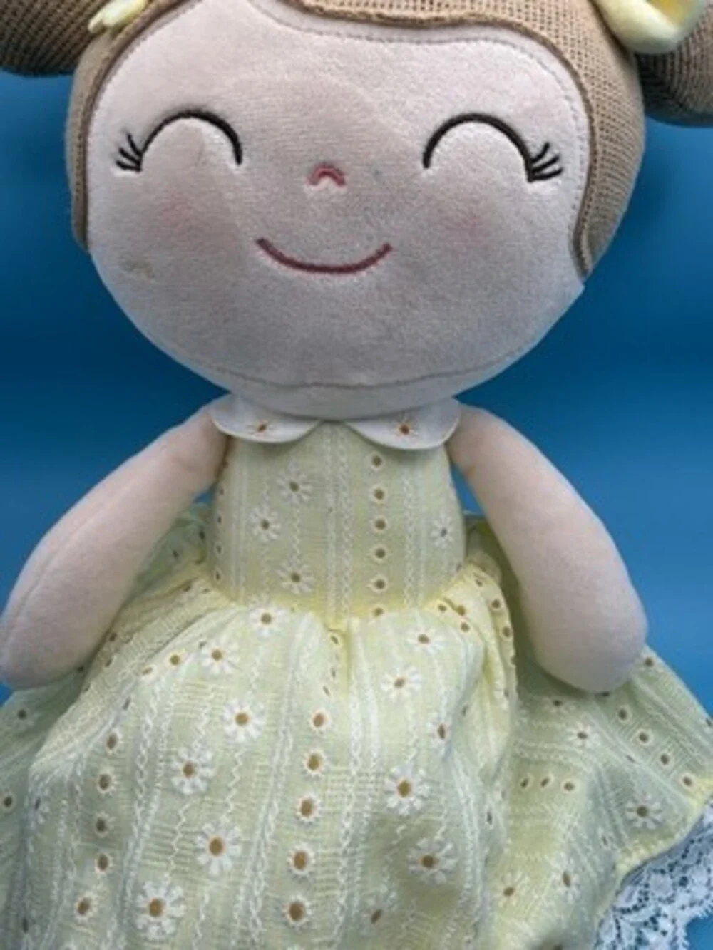 Gloveleya Plush Toy Doll Yellow Dress Light Brown Hair 15